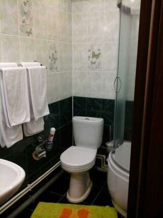 Отель Дом на Гражданской Углич Комната стандарт с 1 двуспальной кроватью-2