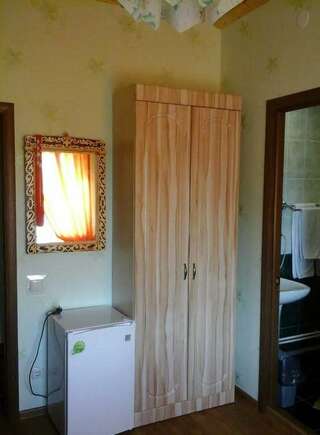 Отель Дом на Гражданской Углич Комната стандарт с 1 двуспальной кроватью-2