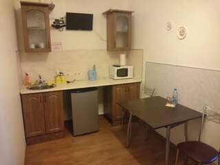 Отель Дом на Гражданской Углич Комната люкс с 1 двуспальной кроватью и диваном-5