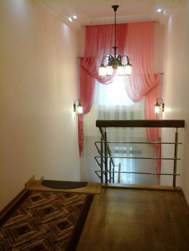 Отель Дом на Гражданской Углич-11